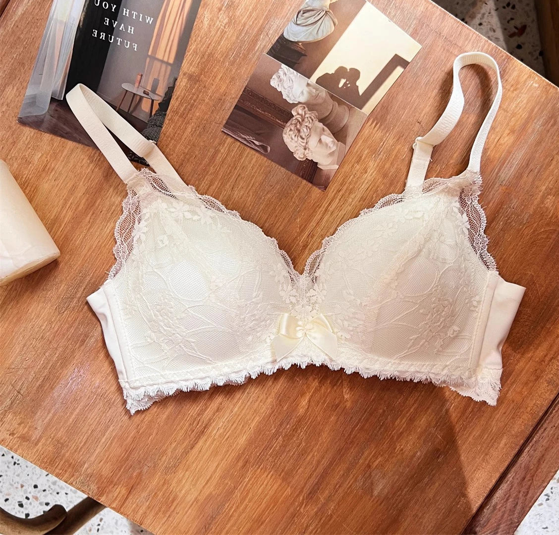 Wireless French Bralette for Small Chest, No Adjustable Push Up Lace Bra Set, Comfort Sexy Non Padded Lingerie for Women MOYISU Dames & Queens Dreams-Lingerie