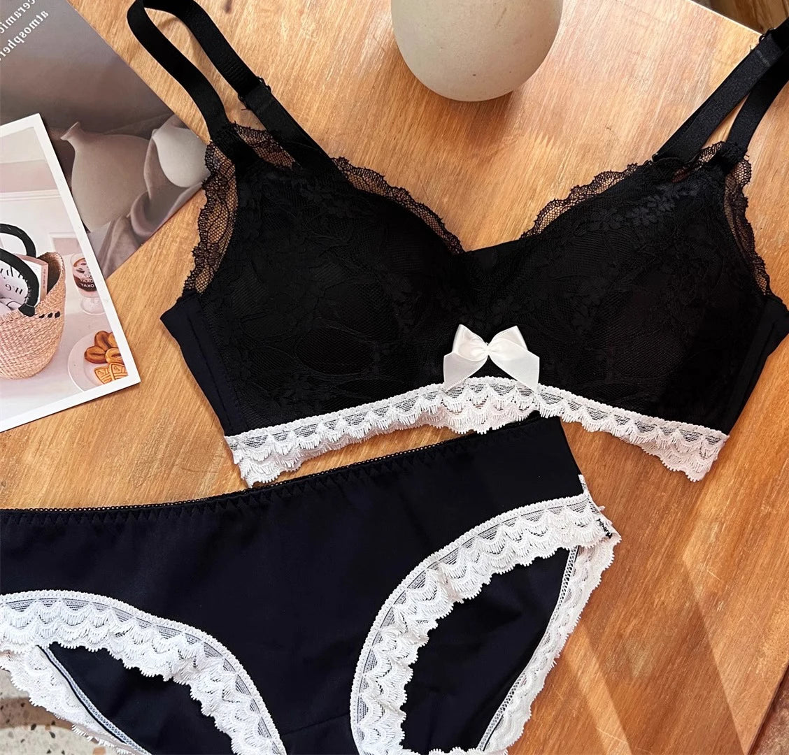 Wireless French Bralette for Small Chest, No Adjustable Push Up Lace Bra Set, Comfort Sexy Non Padded Lingerie for Women MOYISU Dames & Queens Dreams-Lingerie